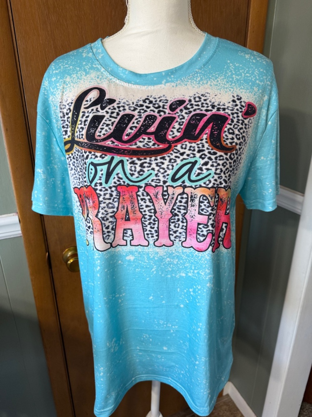 Turquoise 'Livin' on a Prayer' Graphic Tee Size L